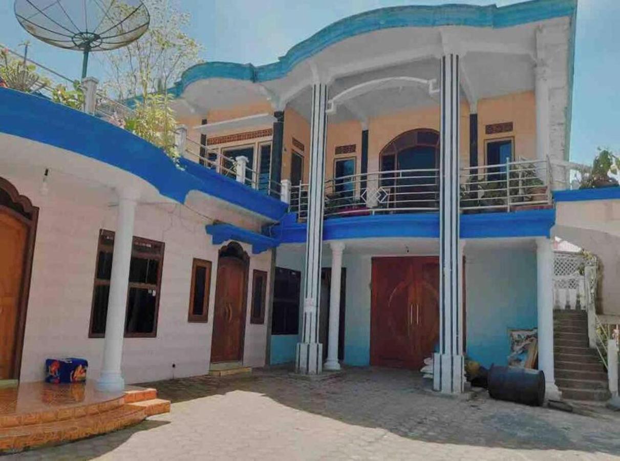 Express O 91370 Rumah Pemandangan Semeru Asli Lumajang Extérieur photo
